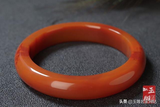 川料南红的整体特征是什么？川料南红好不好？