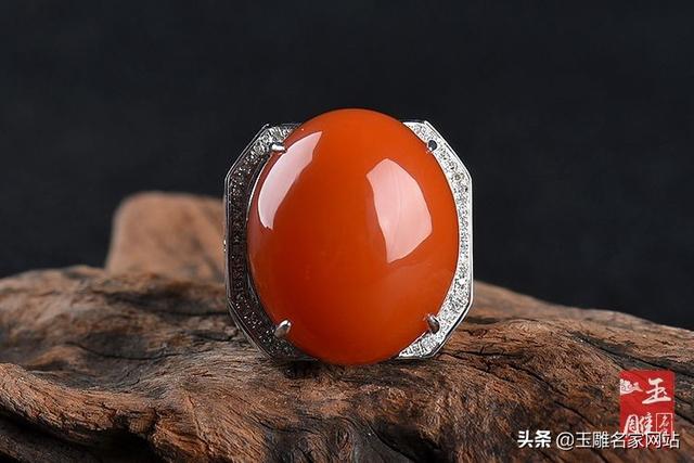 怎样鉴别真假南红？教你最简单的方法