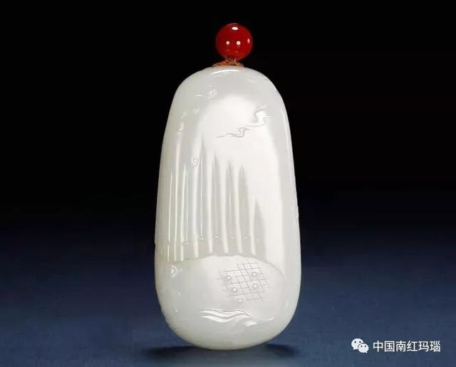 南红凭什么跟翡翠、和田玉相提并论？