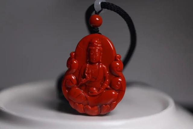 南红里什么叫做锦红色？
