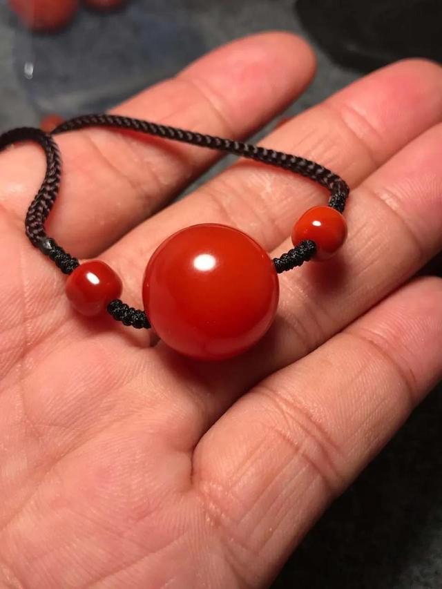 关于南红的真假辨别
