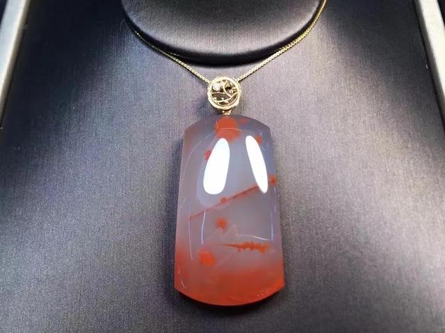 玻璃冰种的凉山南红